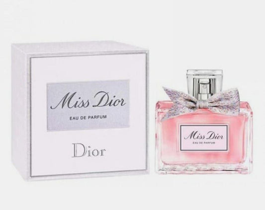 🟩 Miss Dior Eau de Parfum (2017)